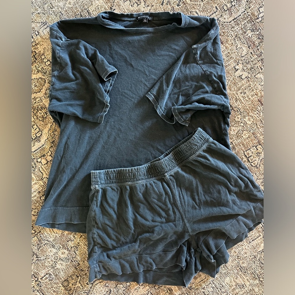 Beyond Yoga set